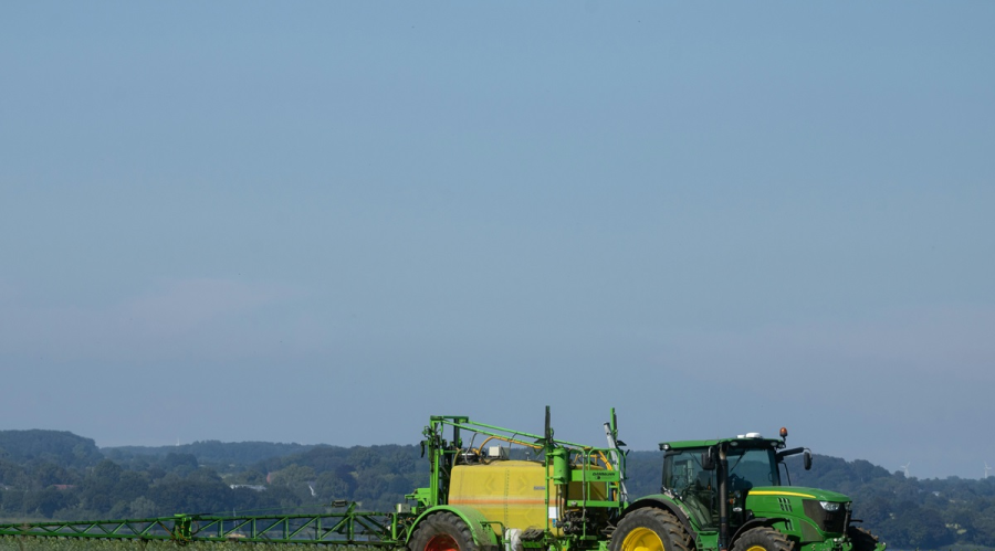 Pesticides : En quoi la loi Duplond est-elle controversée ?
