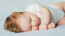 Le sommeil de bébé selon l’approche Montessori