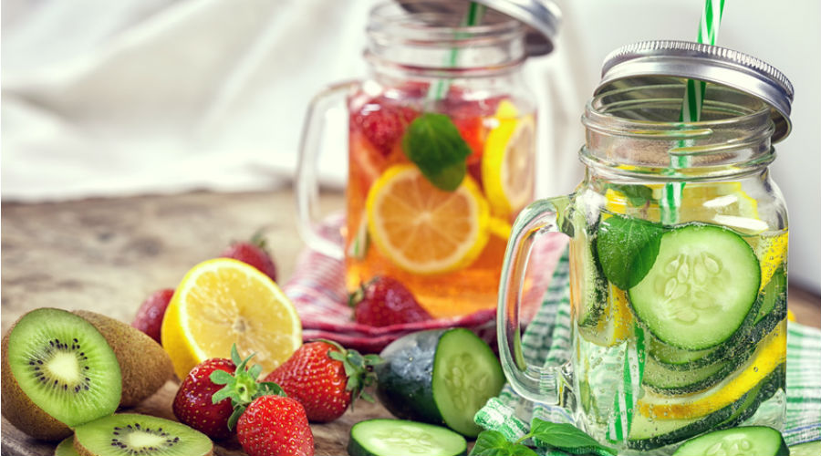 Detox water : 5 boissons gourmandes à consommer sans modération