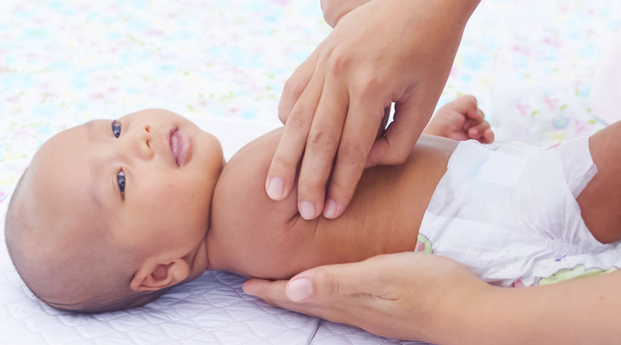 L’ostéopathie pour améliorer le sommeil de bébé